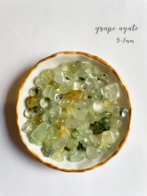 Load image into Gallery viewer, Grape Agate

