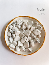 Load image into Gallery viewer, Howlite
